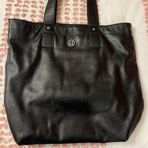 Lululemon leather dream big tote